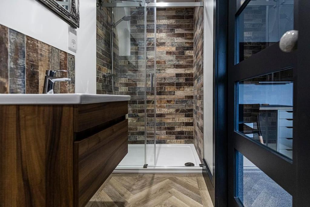 Bootique House - Luxury Group Accommodation In Wakefield Eksteriør bilde